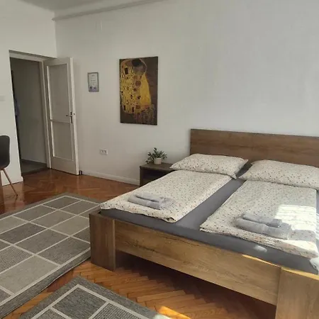 Appartamento Downtown *